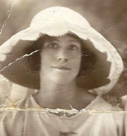 Eva May Harris