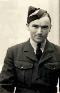 Leslie A Hunt